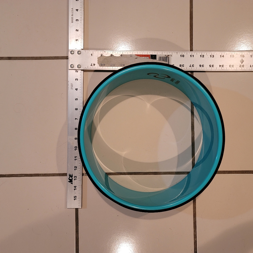 Yoga Wheel - Picture 2 of 5